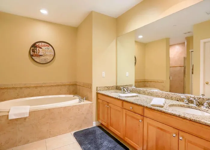 801 Harborview Grande Clearwater Beach