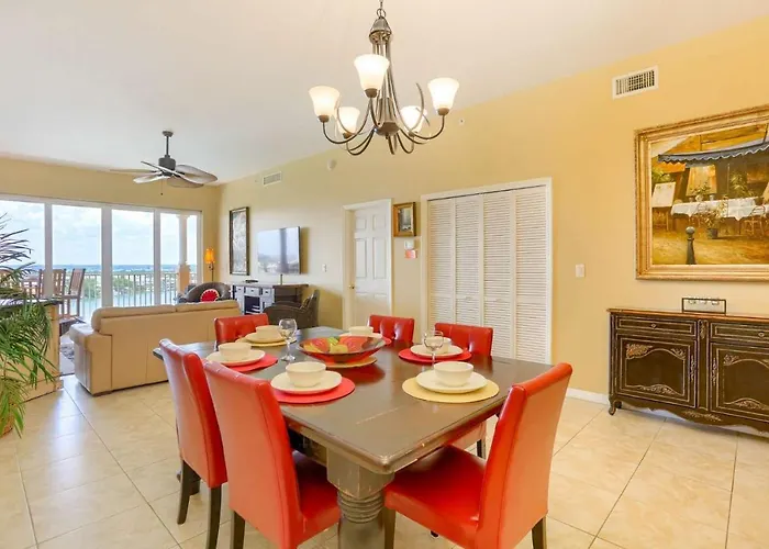801 Harborview Grande * Clearwater Beach